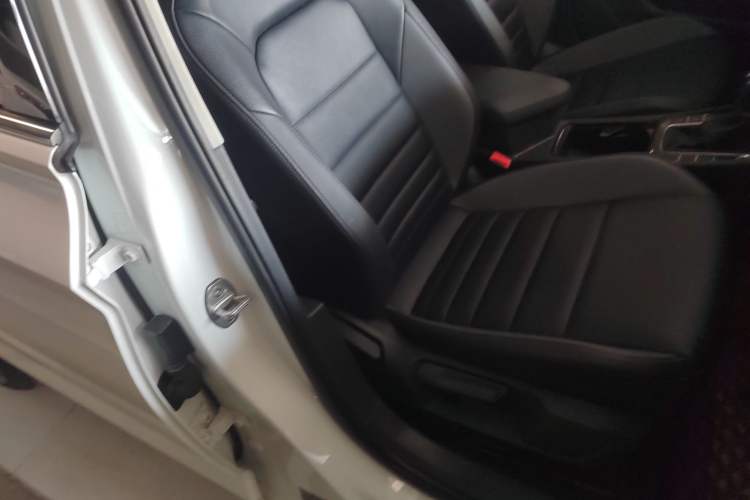 Used Volkswagen Sagitar 2020 280TSI DSG Comfort Version China VI Standard
