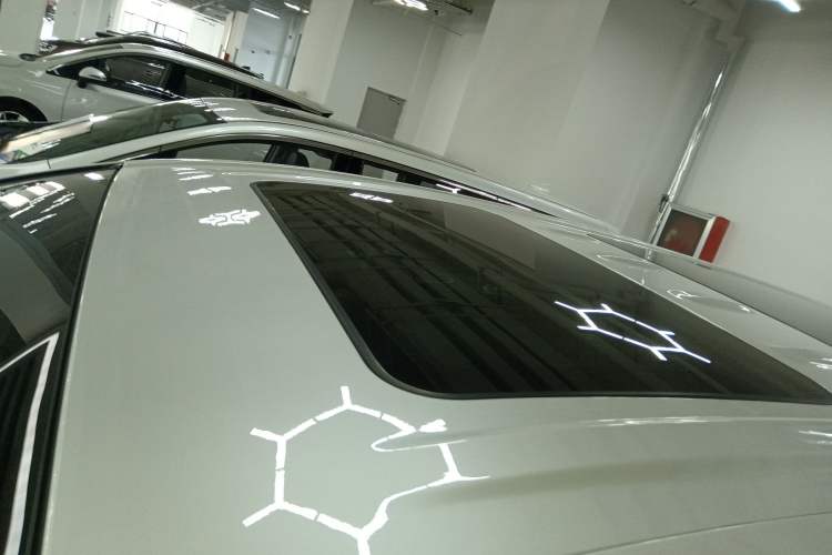 Used Buick GL8 New Energy 2024 Lu Zun Luxury Edition 7-Seater
