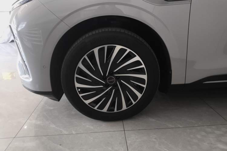 Used  Star Era ET 2024 Extended-Range 240 Ultra All-Wheel Drive
