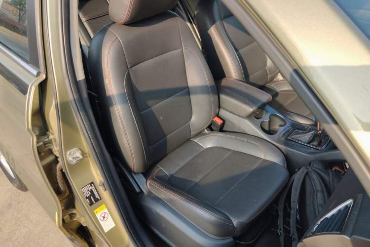 Used Changan CS75 2014 1.8T Automatic Elite Model China IV Standard
