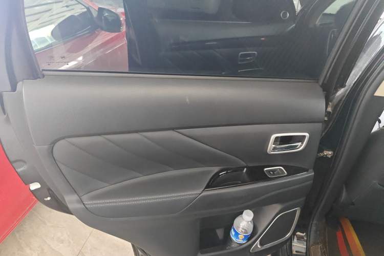 Used Mitsubishi Outlander 2020 2.0L Two-Wheel Drive Enjoyment Version 5 Seats
