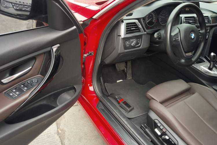 Used BMW 3 Series 2018 320Li Fashion Model
