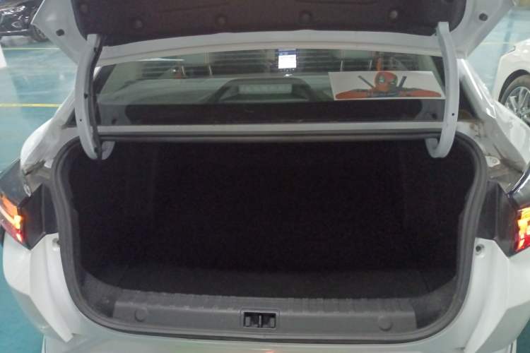 Used Dongfeng Aeolus Yixuan 2023 Mach Edition 1.5L Automatic Chasing Wind Version