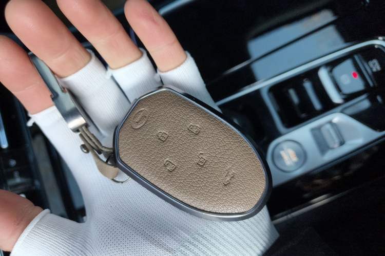 Used GAC Trumpchi M8 2024 Master Series Super Hybrid Edition