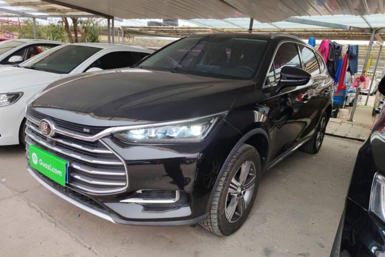 Used BYD Tang 2018 2.0T Automatic SmartConnect Luxury Edition 5 Seats China V Standard