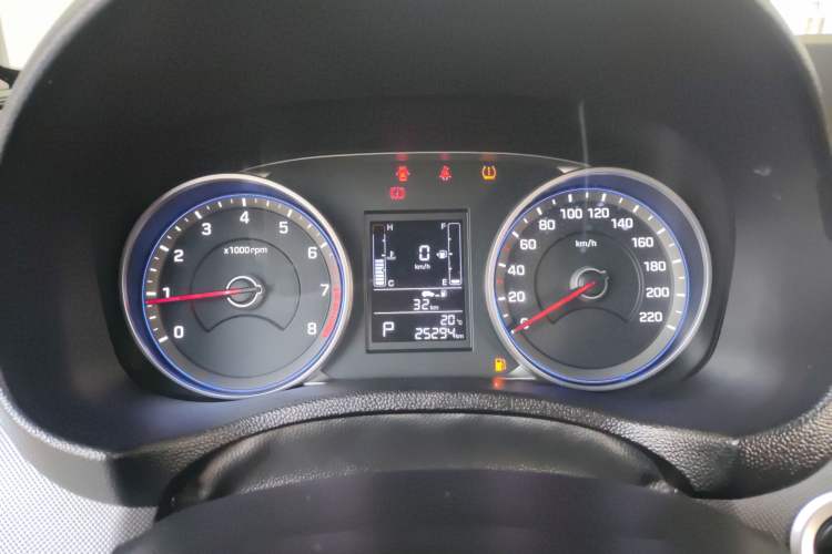 Used Hyundai ix25 2017 1.6L Automatic Smart Version
