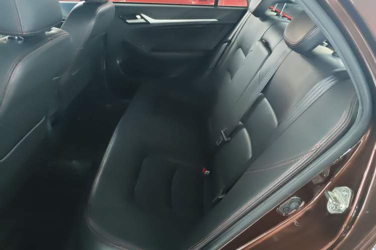 Used Geely Auto Vision 2016 1.5L Manual Happiness Edition
