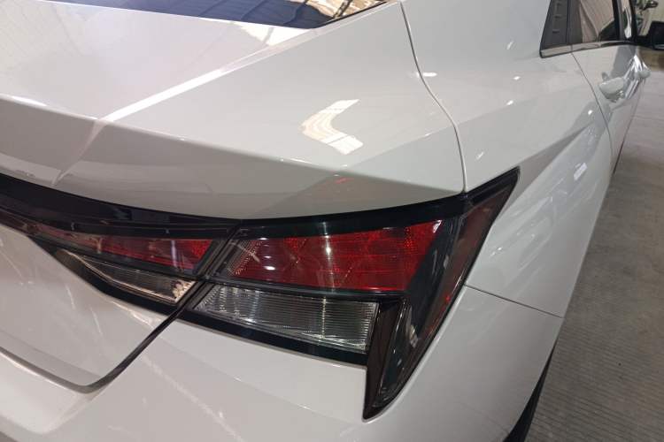 Used Hyundai Elantra 2021 1.5L CVT GLX Elite Edition
