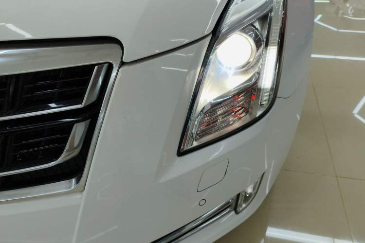 Used Cadillac XTS 2017 28T Elite Model
