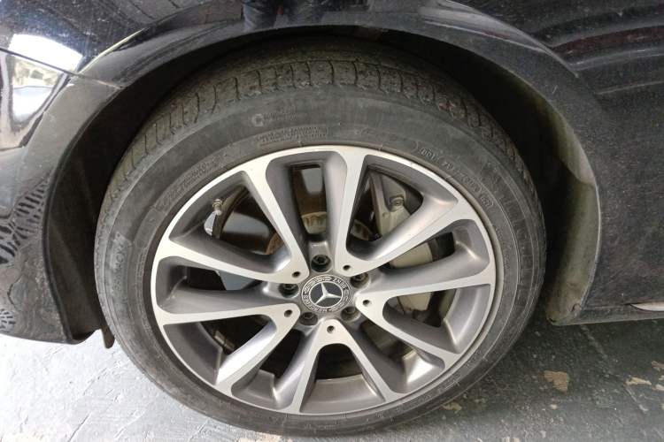 Used Mercedes-Benz E-Class 2019 Facelifted E 300 L Stylish Version
