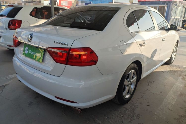 Used Volkswagen Lavida 2017 1.6L Manual Fashion Edition
