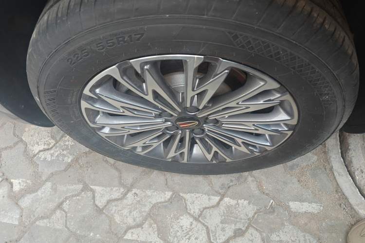 Used Hongqi H5 2024 1.5T DCT Smart Connect Flagship Edition