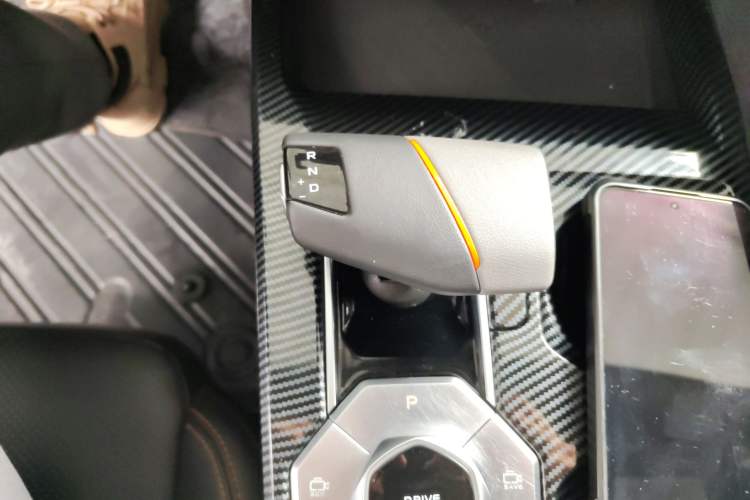 Used Changan UNI-V 2022 1.5T Prestige Version
