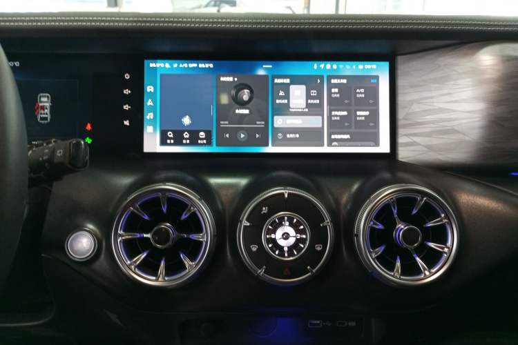 Used Tank 300 2023 City Edition 2.0T—Stylish as Ever
