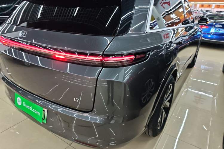 Used Li Auto L7 2023 Pro Model
