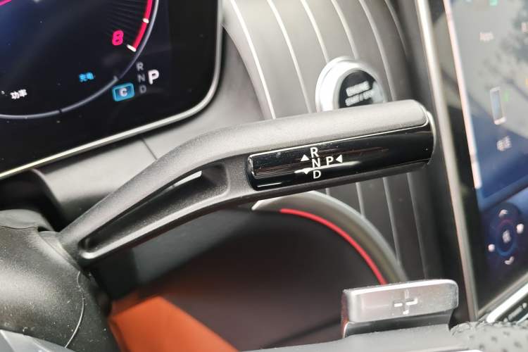 Used Mercedes-Benz GLC 2023 GLC 300 L 4MATIC Dynamic Edition 5-seater