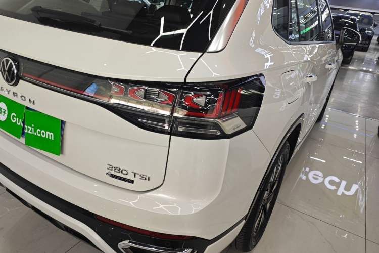 Used Volkswagen Tayron 2023 Revised Version 380TSI All-Wheel Drive R-Line High-Energy Edition
