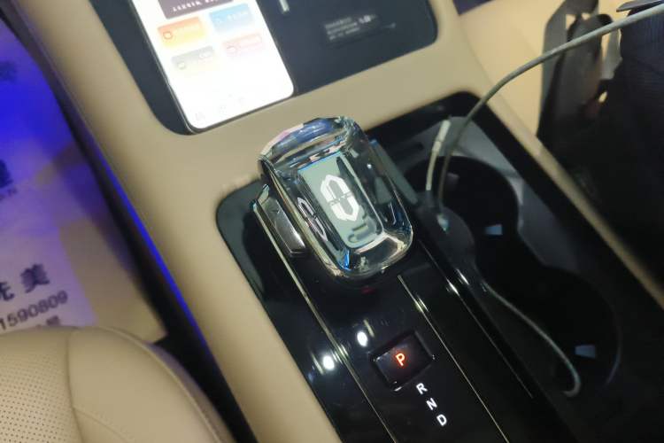 Used Hima AITO M7 2024 1.5T Intelligent Driving Rear-Drive Ultra Version 6 Seats