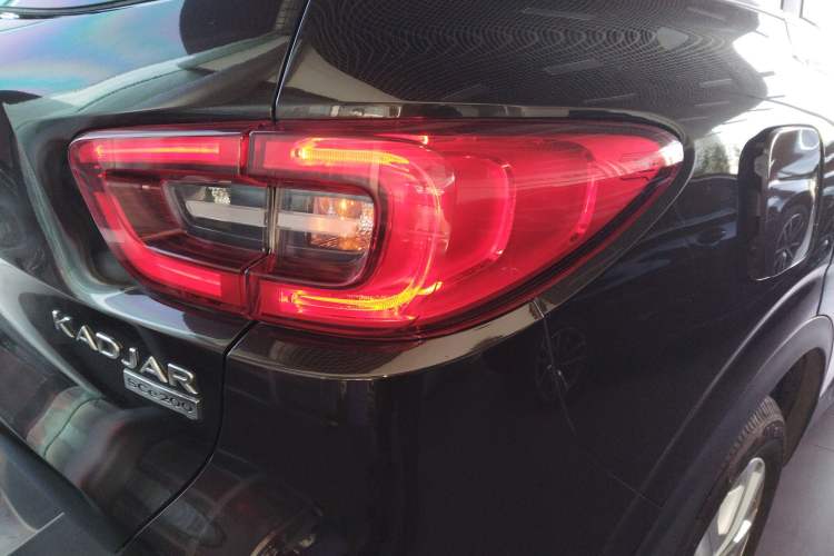 Used Renault Kadjar 2017 2.0L Two-Wheel Drive Fashion Edition
