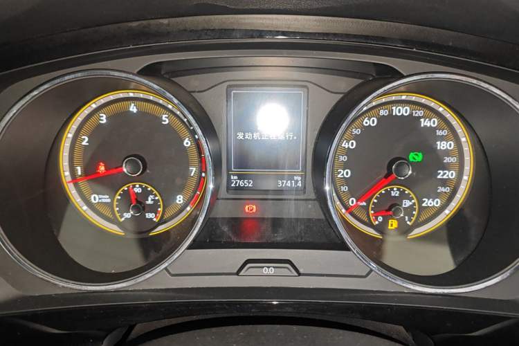 Used Volkswagen Tiguan L 2021 330TSI Automatic Two-Wheel Drive Smart Edition
