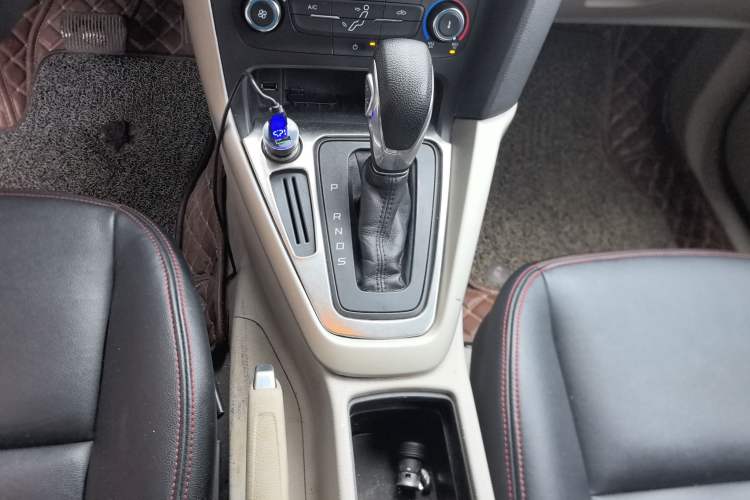 Used Ford Focus 2015 Sedan 1.6L Automatic Comfort Model