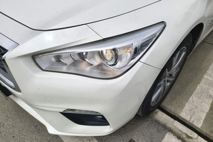 Used Infiniti Q50L 2018 2.0T Comfort Edition China VI Standard
