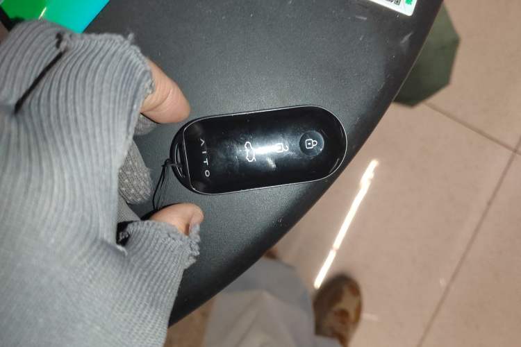 Used Hima AITO M5 2022 Extended-Range Four-Wheel Drive Performance Version