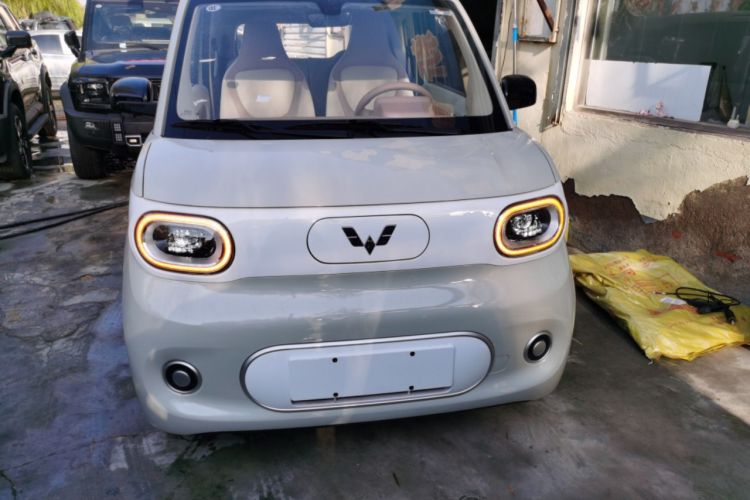Used Wuling Hongguang MINIEV 2024 3rd Generation 215km Youth Edition
