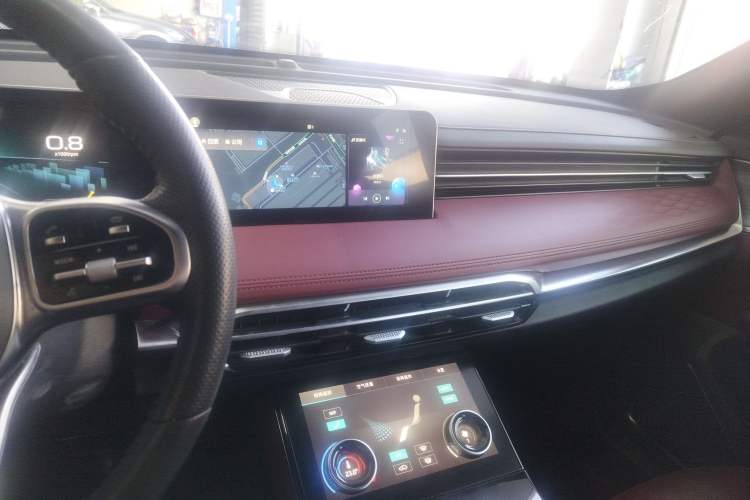 Used JETOUR X70 PLUS 2023 1.6T DCT Stronger PRO 5-Seater