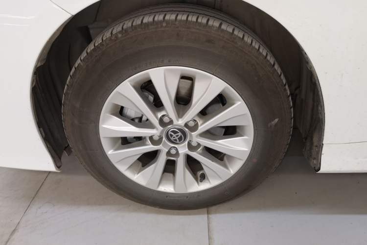 Used Toyota Corolla 2024 1.8L Smart Electric Hybrid Dual-Engine Pioneer Edition
