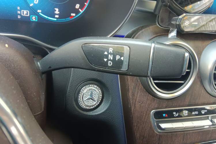 Used Mercedes-Benz GLC 2020 Facelift GLC 300 L 4MATIC Dynamic Edition
