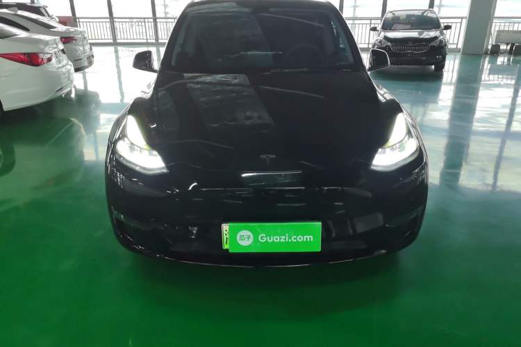 Used Tesla Model Y 2022 Rear-Wheel-Drive Version
