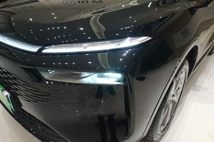 Used Wey Mocha New Energy 2024 Hi4 Four-Wheel Drive Long-Range Version
