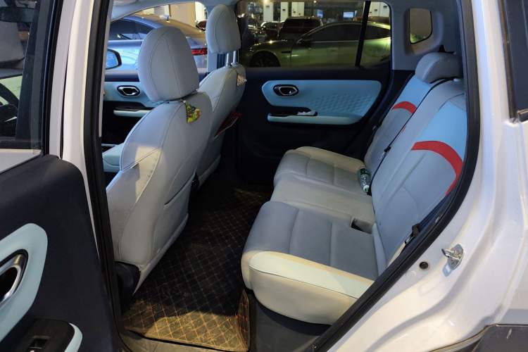 Used AION Y 2021 70 Intelligent Edition
