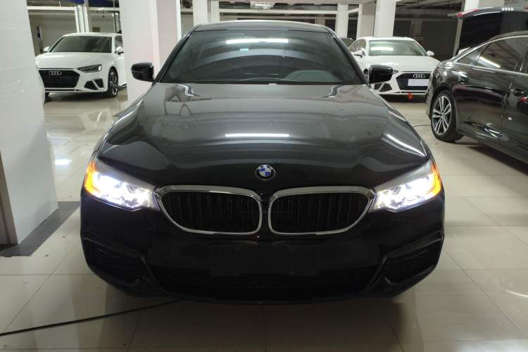 Used BMW 5 Series 2020 525Li M Sport Package
