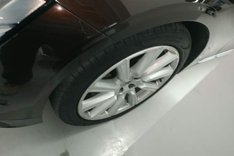 Used Volvo S90 2017 T5 Smart Luxury Edition