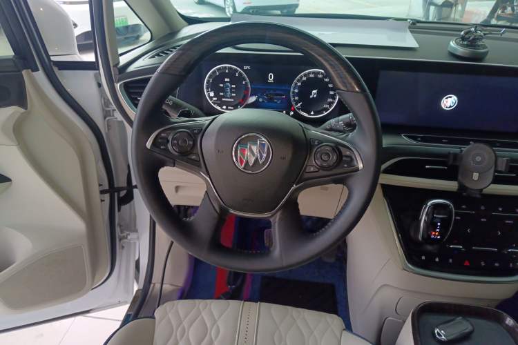 Used Buick GL8 2020 ES Land Cruiser 653T Comfort Edition
