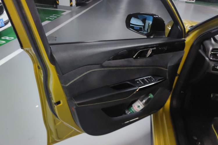 Used Lynk & Co 03 2021 03+ 2.0TD Automatic Wind-Chasing Edition
