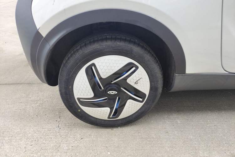 Used Chery Little Ant 2023 251km Love Edition Lithium Iron Phosphate
