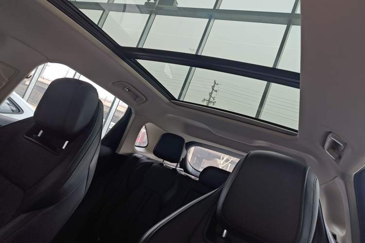 Used Hongqi HS3 PHEV 2024 PHEV 115km Jingwei Edition
