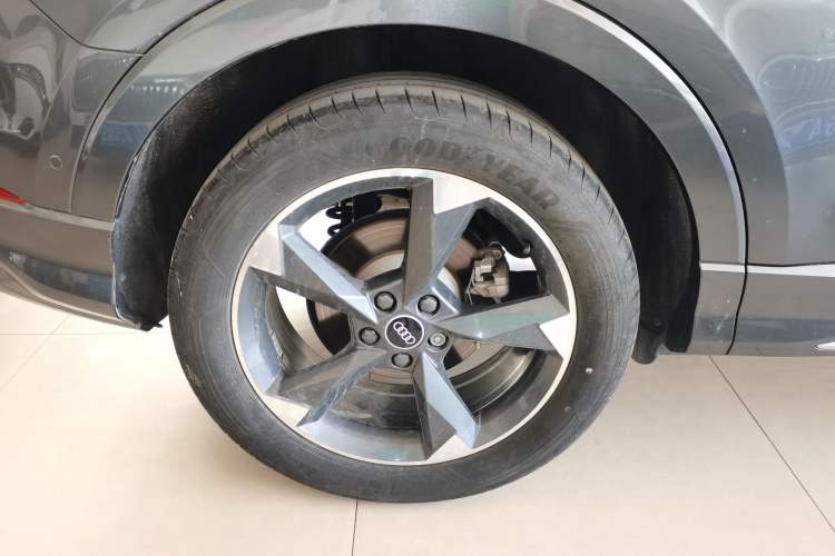 Used Audi Q3 2022 35 TFSI Fashion Dynamic Model