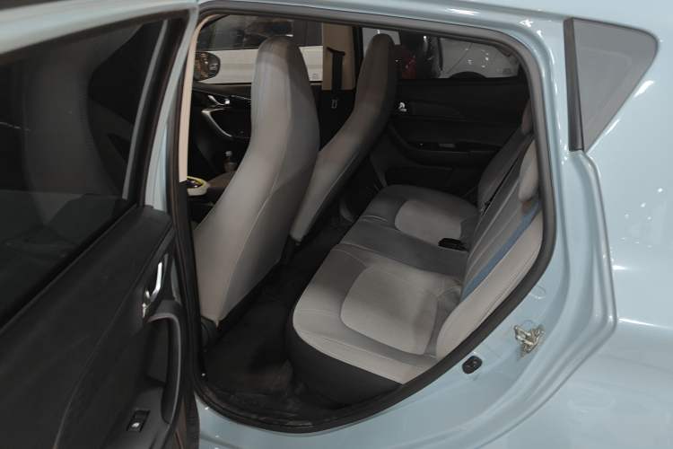 Used Oshan Benni E-Star 2022 Qingxin Edition Colorful Model Lithium Iron Phosphate
