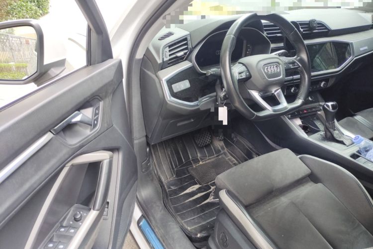 Used Audi Q3 2021 35 TFSI Fashion Dynamic Model
