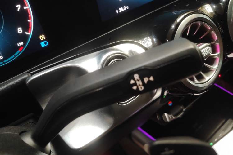 Used Mercedes-Benz GLB 2020 GLB 200 Stylish Edition
