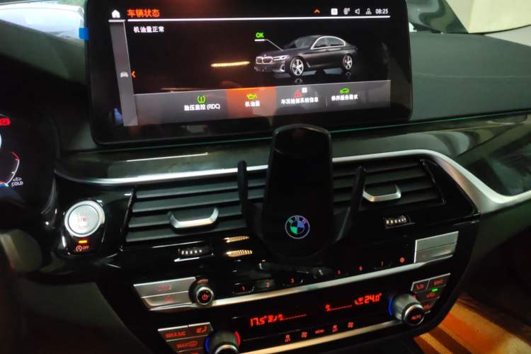 Used BMW 5 Series 2021 525Li Luxury Package
