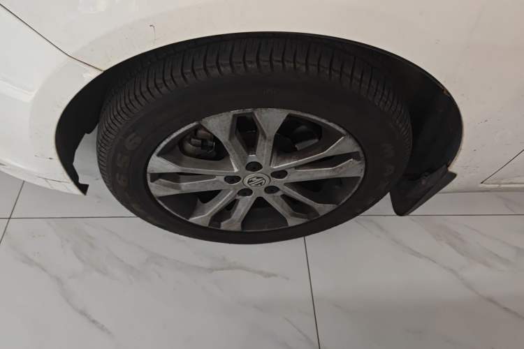 Used MG 5 2014 1.5T Automatic Luxury Model
