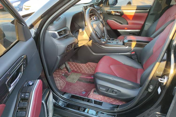 Used Toyota Crown Kluger 2022 2.5L HEV Four-Wheel Drive Flagship Edition