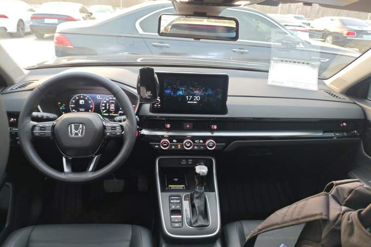 Used Honda CR-V 2024 240TURBO All-Wheel Drive Deluxe Edition 5 Seats
