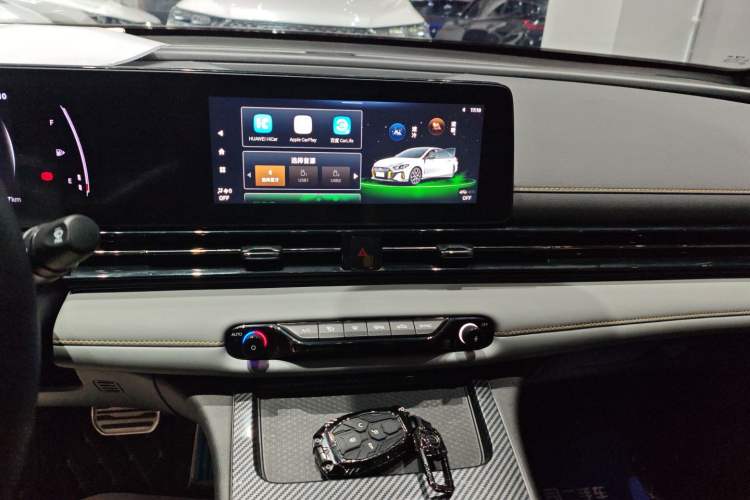 Used GAC Trumpchi EMPOW 2023 270T DCT J15 Version
