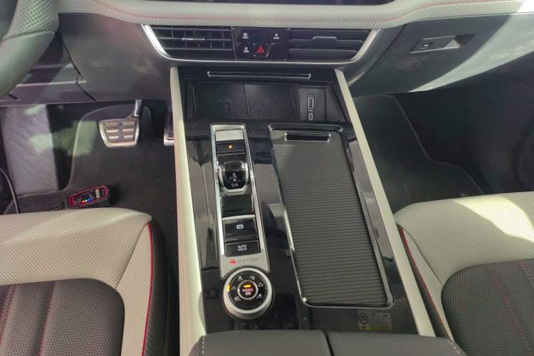 Used Volkswagen Teramont X 2024 380TSI Four-Wheel Drive Longxiang Edition
